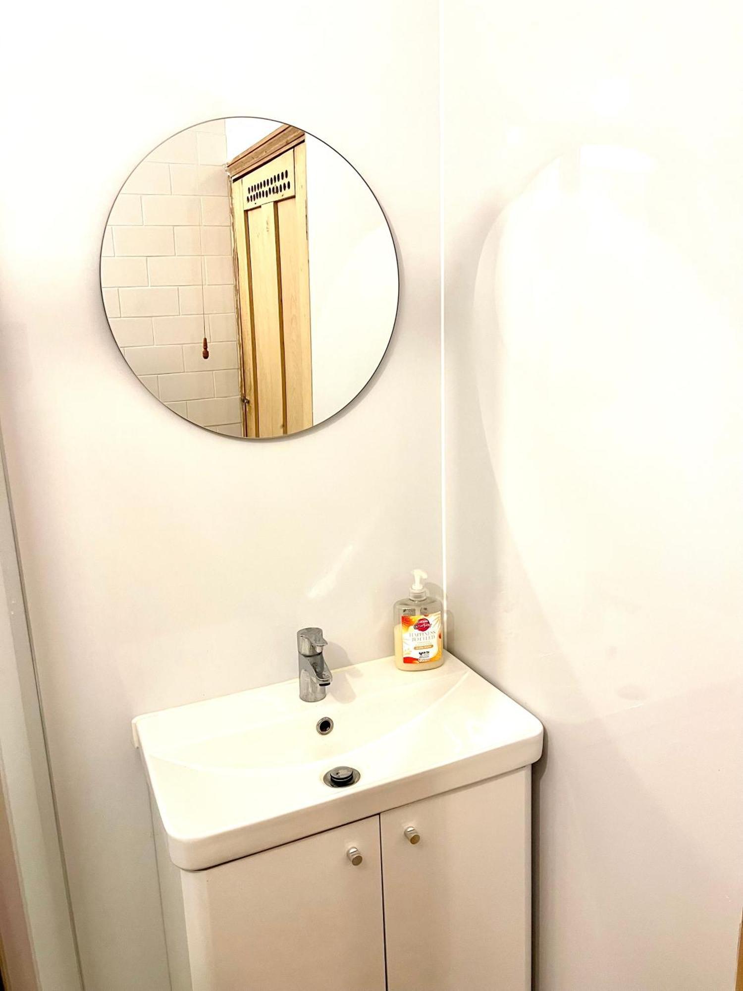Central London Waterloo - Private Rooms In Shared Apartment Экстерьер фото
